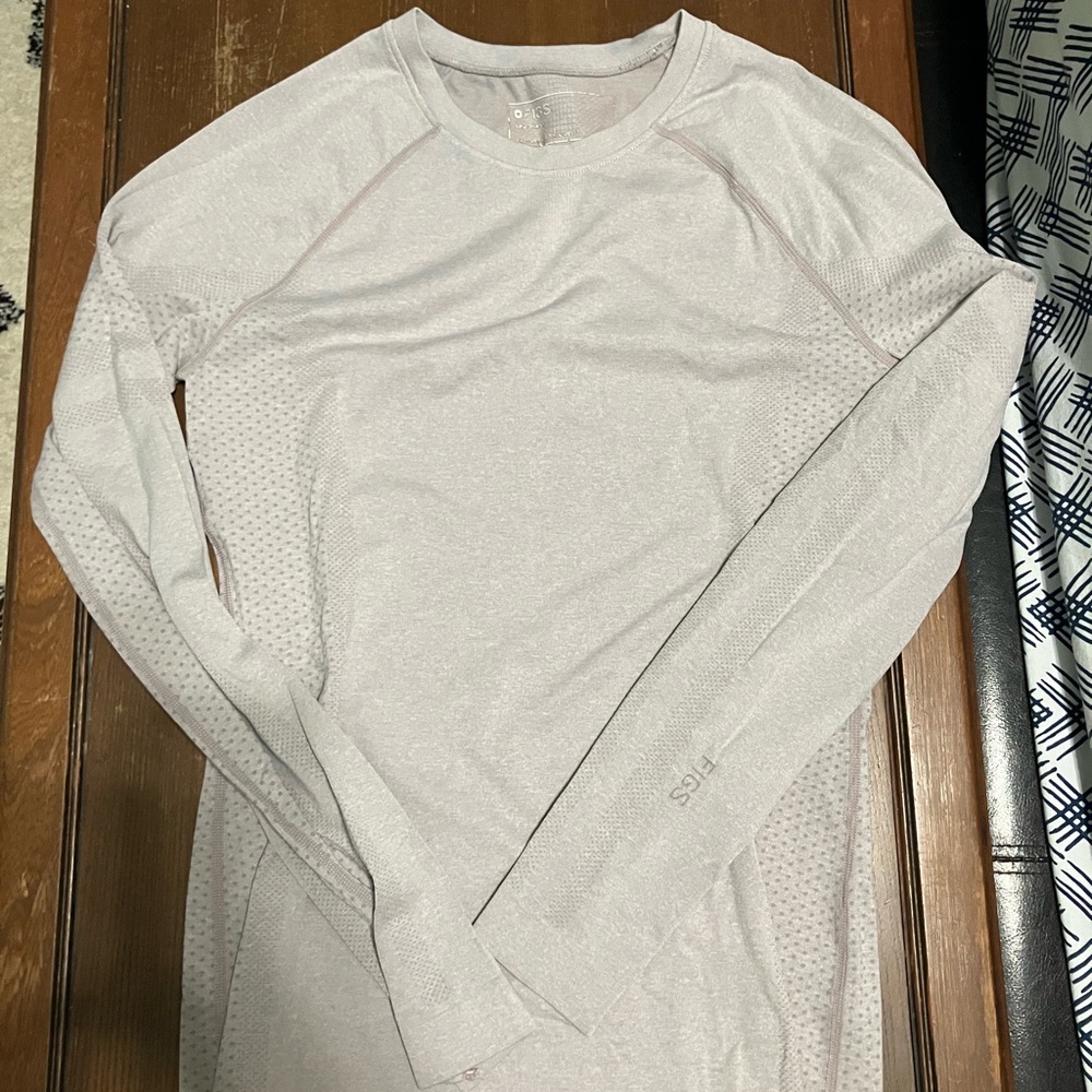 Women’s Figs Brand Salta Very Pale Pink Size Small